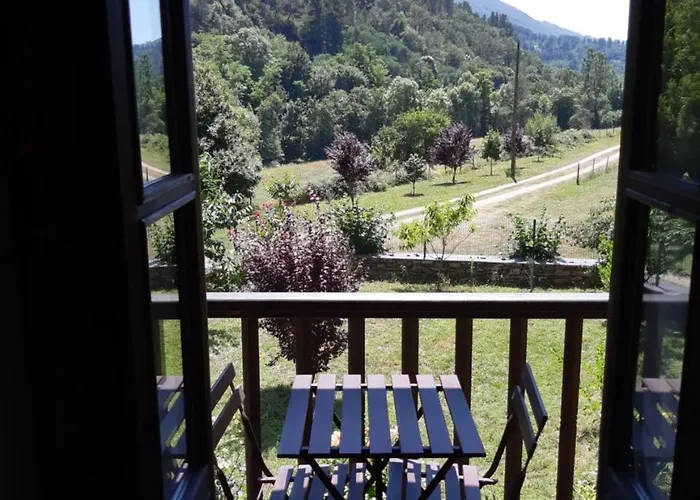 - Ferrería Quintá Casa de Campo Quiroga